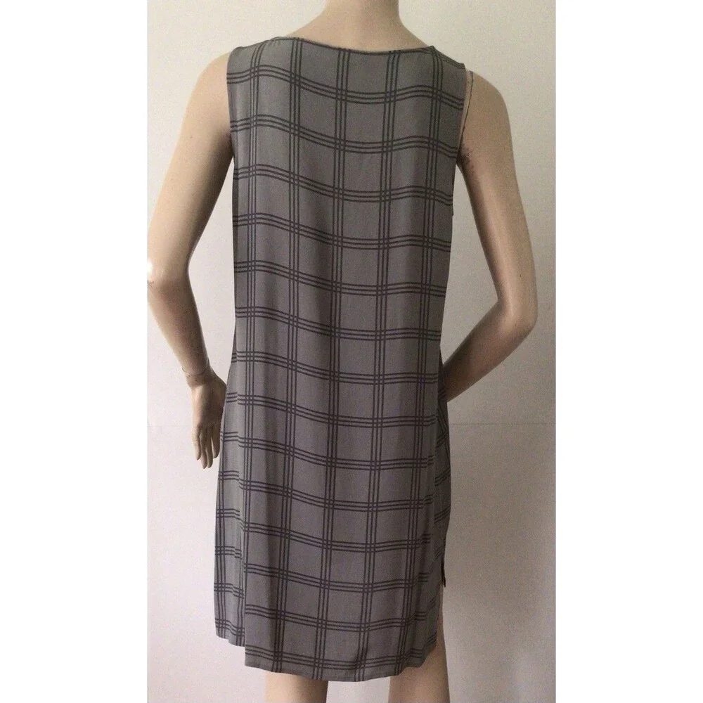 EILEEN FISHER (Size S) 100% Silk Sleeveless Shift Dress, Gray